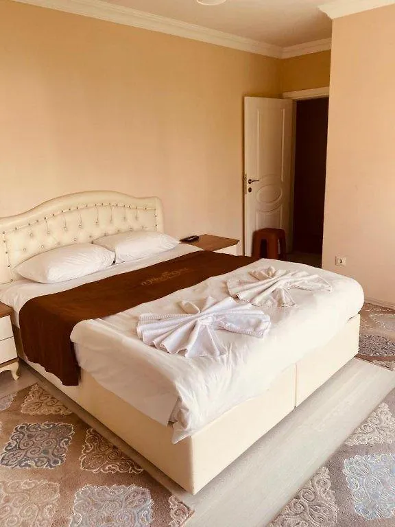 Defne Gold Suite Hotel Trabzon